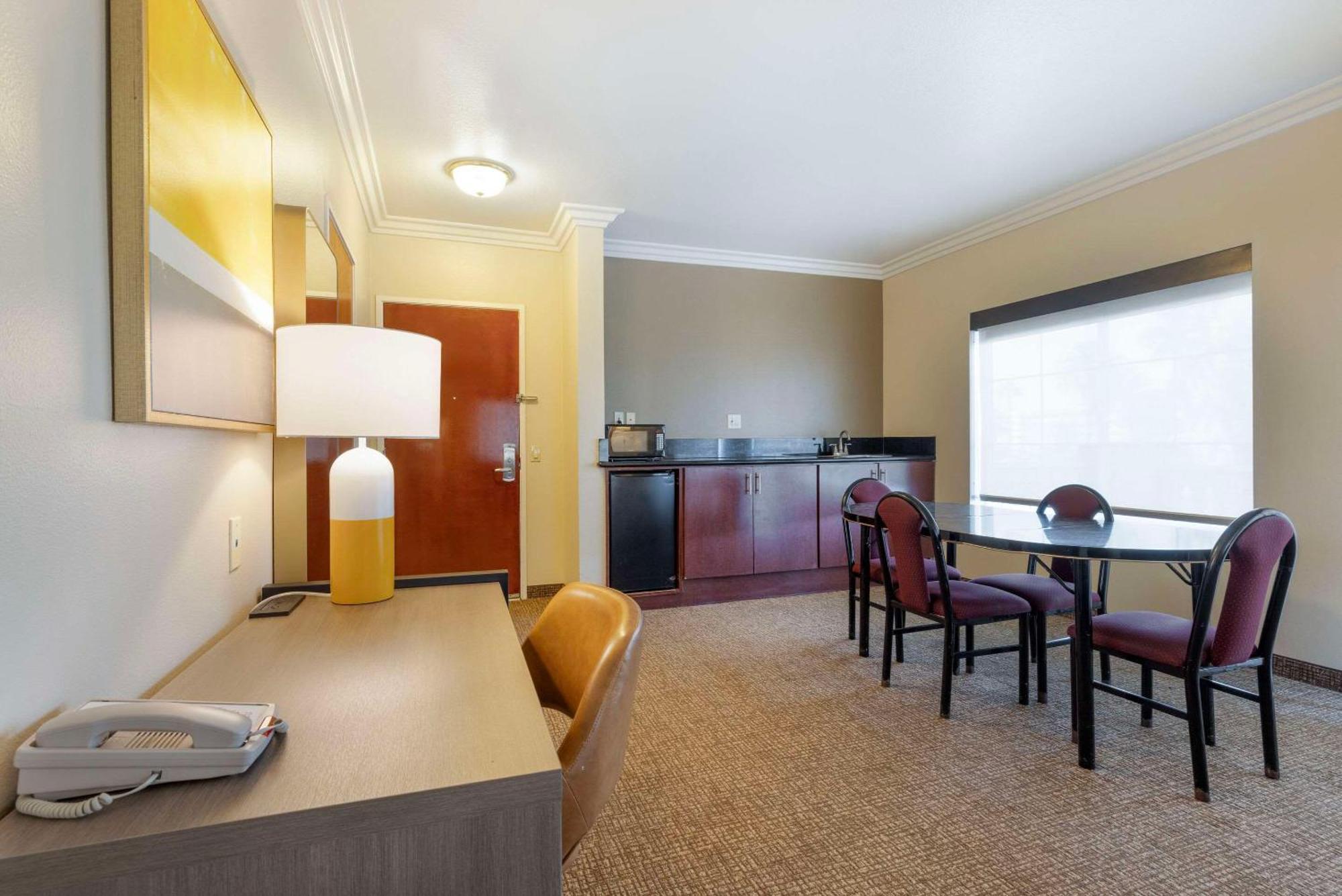 Comfort Suites Oceanside Camp Pendleton Area Eksteriør bilde
