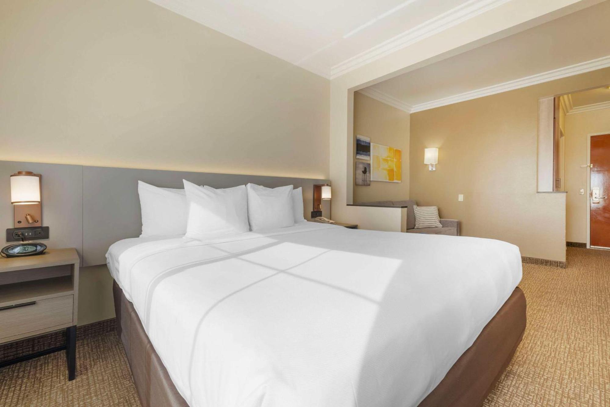 Comfort Suites Oceanside Camp Pendleton Area Eksteriør bilde