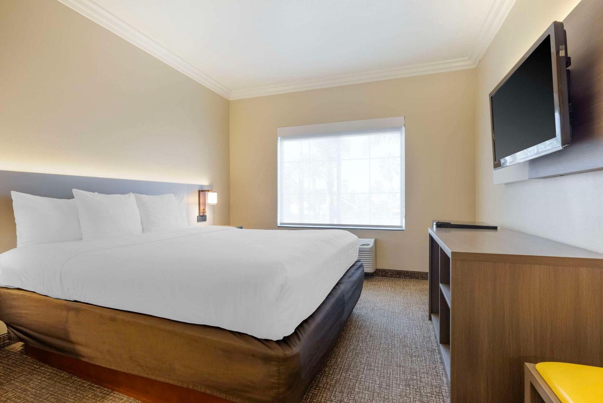 Comfort Suites Oceanside Camp Pendleton Area Eksteriør bilde